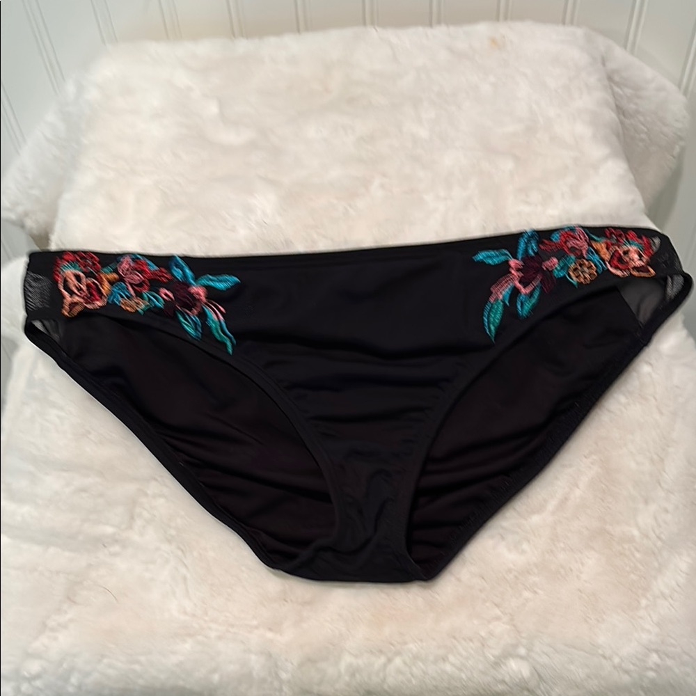 Laundry by Shelli Segal Embroidered Mesh Sides Bikini Size L
